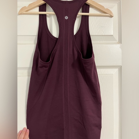 Lululemon swiftly tank top - Picture 2 of 3